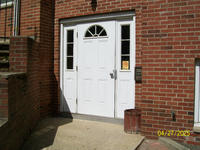 Building Photo - 137 Howe Ave