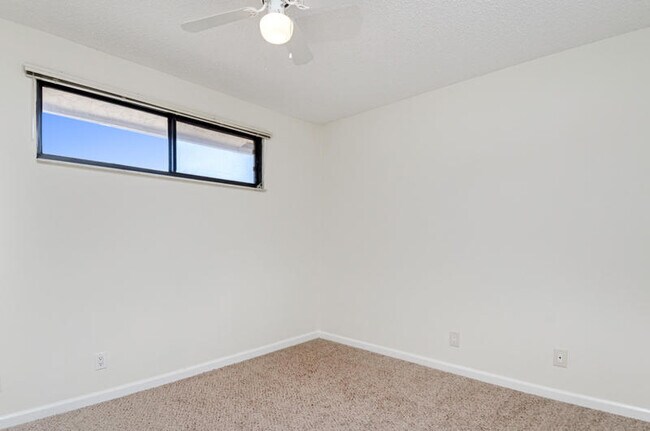 Building Photo - 363 W Camino Real