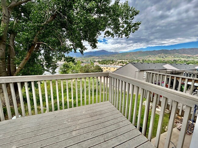 Building Photo - 1434 Territory Trail