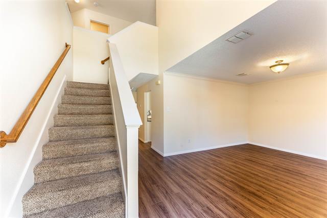 Building Photo - 3929 Acorn Ln