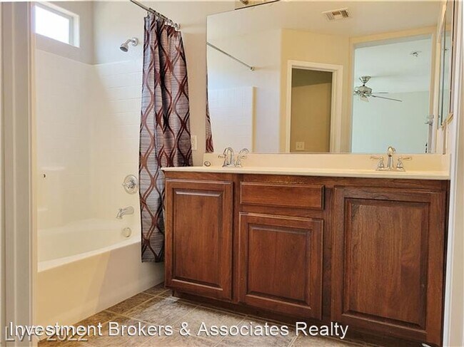 Building Photo - 4753 Aventura Canyon Ct