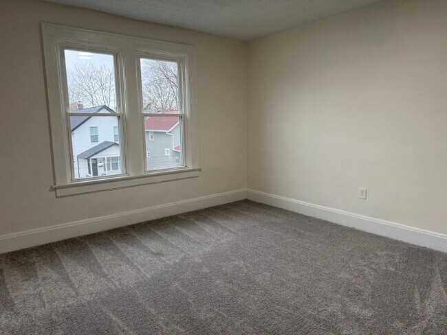 Building Photo - 975-977_MILLER AVE