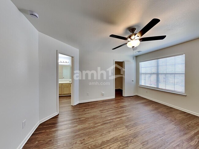 Building Photo - 15431 Kellerwood Dr