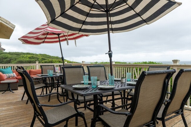 Building Photo - Beautiful 7-Bedroom Beachfront Home on 30A