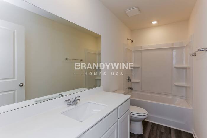 Building Photo - 84 Rowlett Pl