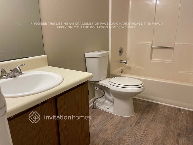 Building Photo - 4049 Sharon Woods Dr