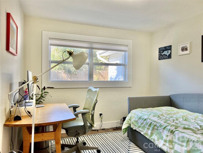 Building Photo - 3205 Brixton Ct