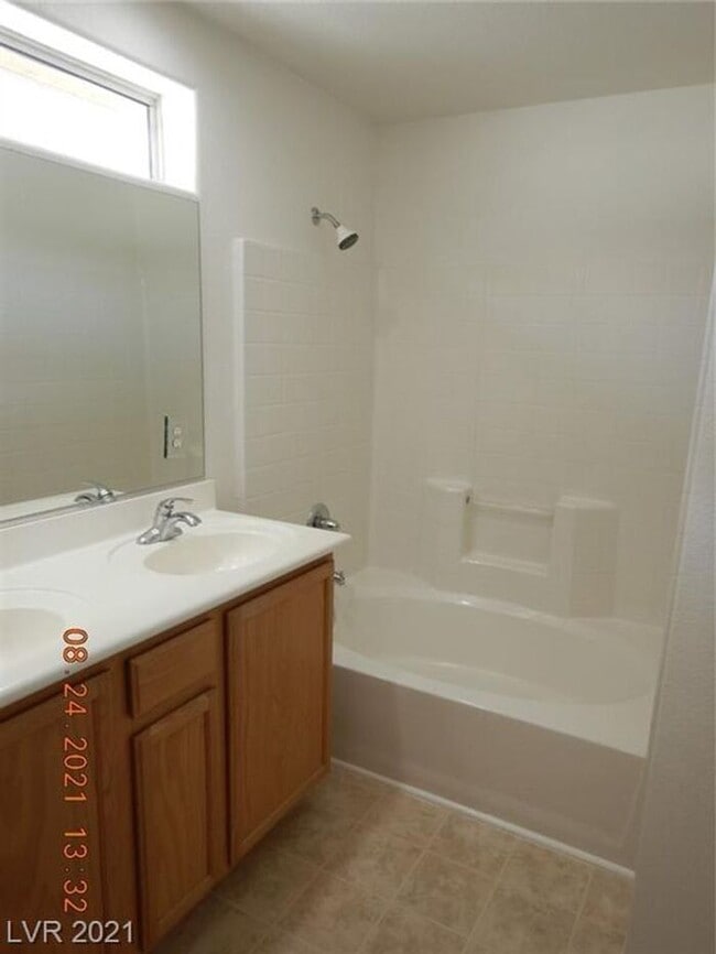 Building Photo - COMING SOON!! - FANTASTIC SW HOME ON CUL-D...