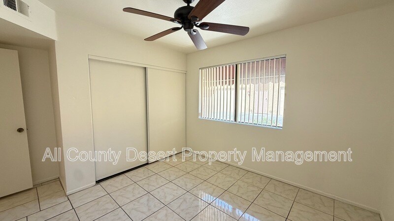 Building Photo - 74350 Magnesia Falls Dr