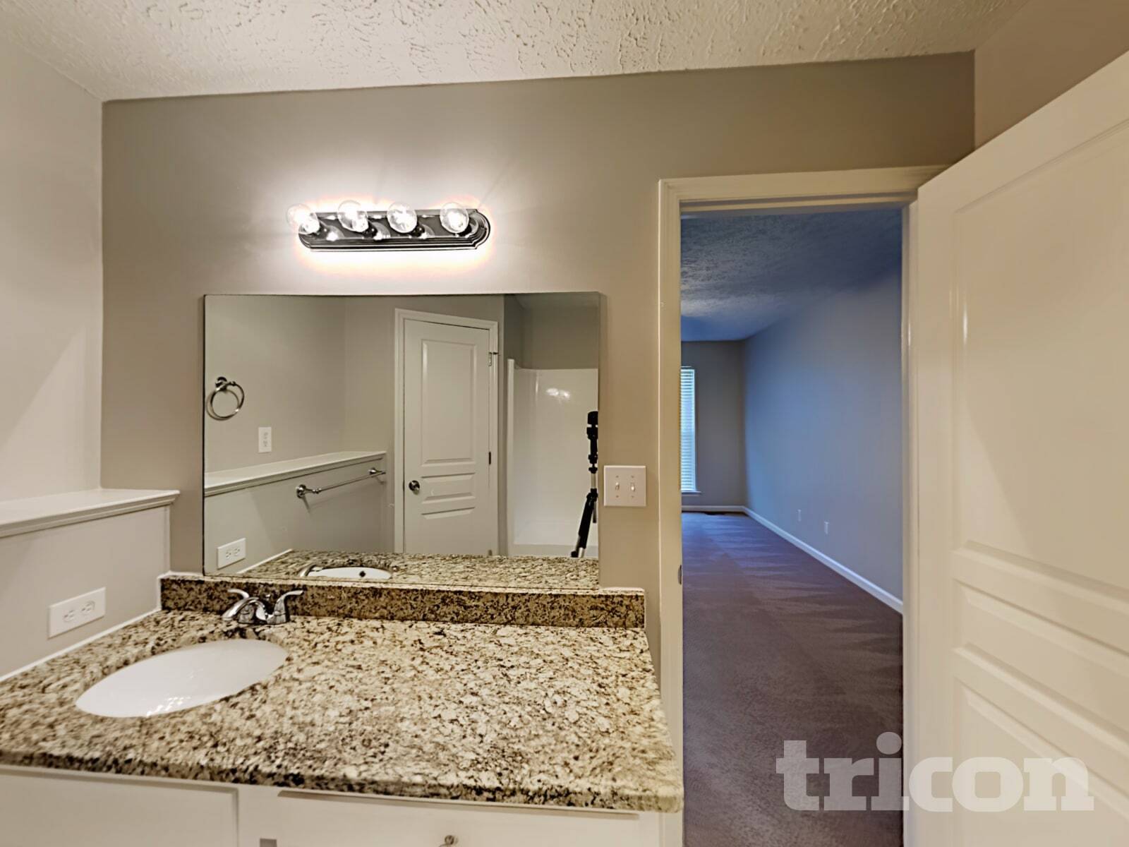 Building Photo - 2210 Burr Ct