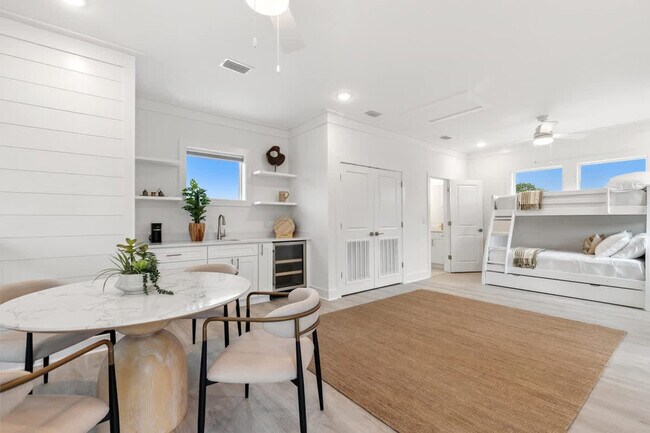 Building Photo - 224 W Willow Mist Rd