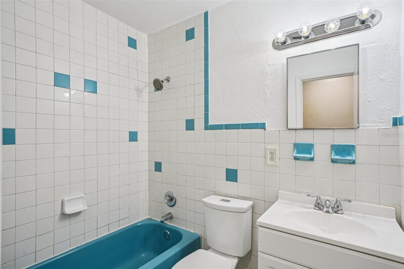 Building Photo - 5825 81st Ave