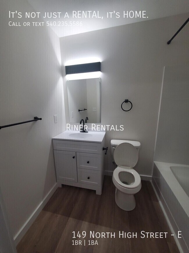 Building Photo - 149 N High St