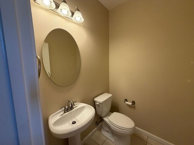 Building Photo - 2485 Makenna Dr