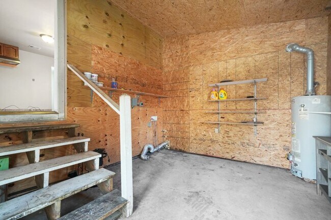 Building Photo - 1519 Schley Ave