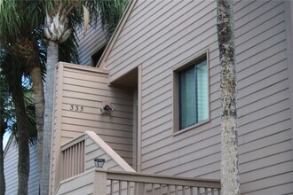 Building Photo - 335 Windrush Loop