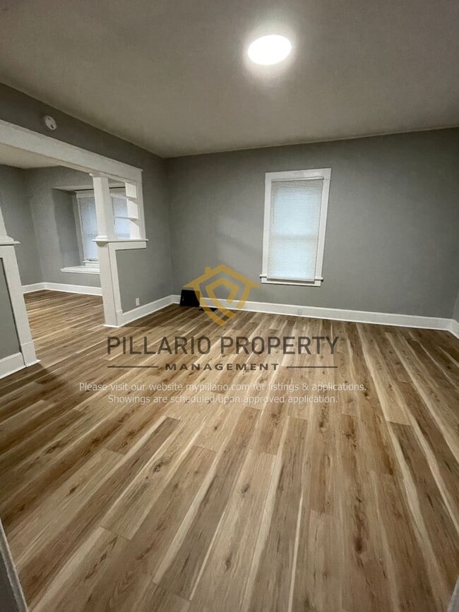 Building Photo - $500 OFF MOVE-IN SPECIAL!! Newly Renovated, 3 Bedroom, 2 Bathroom Home Available NOW!