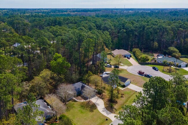 Building Photo - 4040 Red Pine Ln