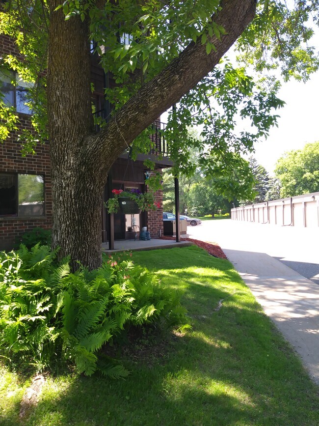 CORNER UNIT WITH PATIO - 2052 7th Ave E