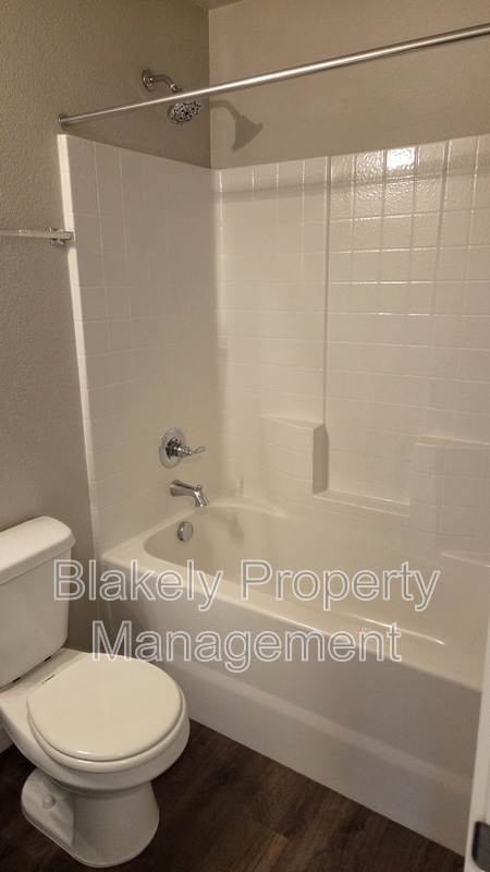 Building Photo - 5929 S Boddington Ln