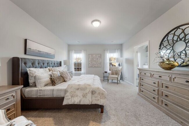 Building Photo - 3/2/2 Patio Home! Broken Arrow!