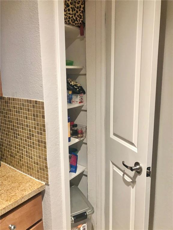 Building Photo - 3204 Menchaca Rd