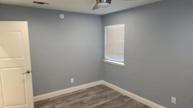 Building Photo - 5505 Sun Valley Dr