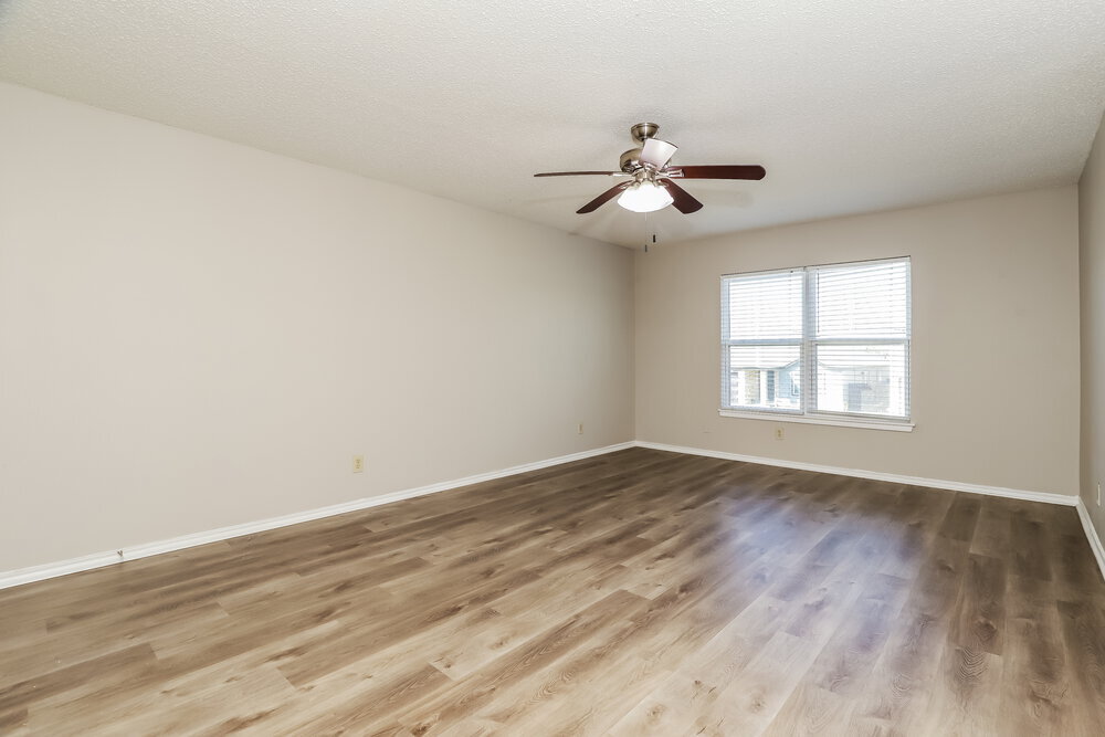 Building Photo - 8320 Morning Grove