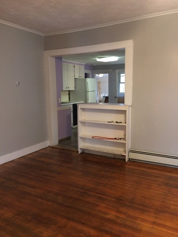 Building Photo - 8 Grant St