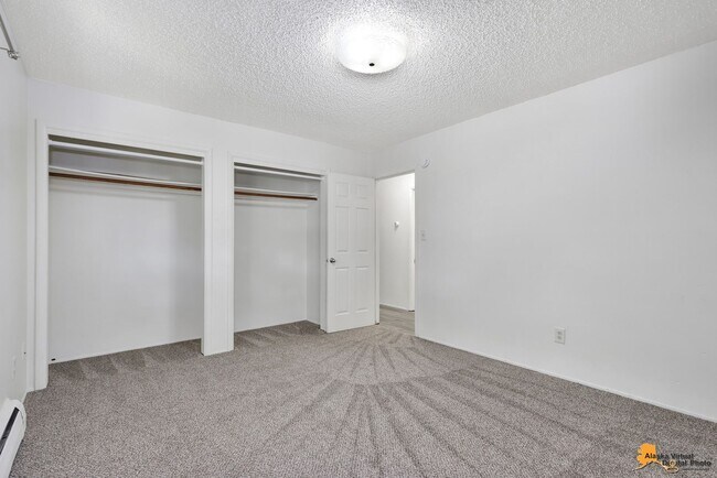 Building Photo - 1121 Latouche St