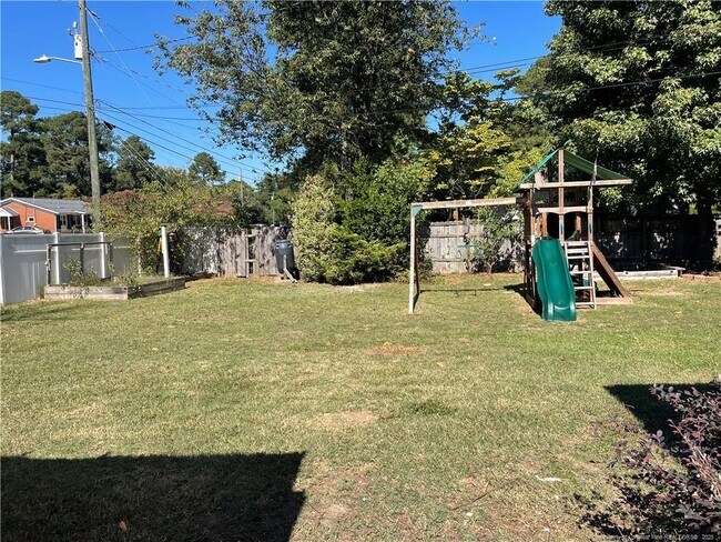 Building Photo - 4526 Belford Rd