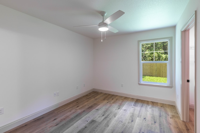 Building Photo - 105 Ivy Ave