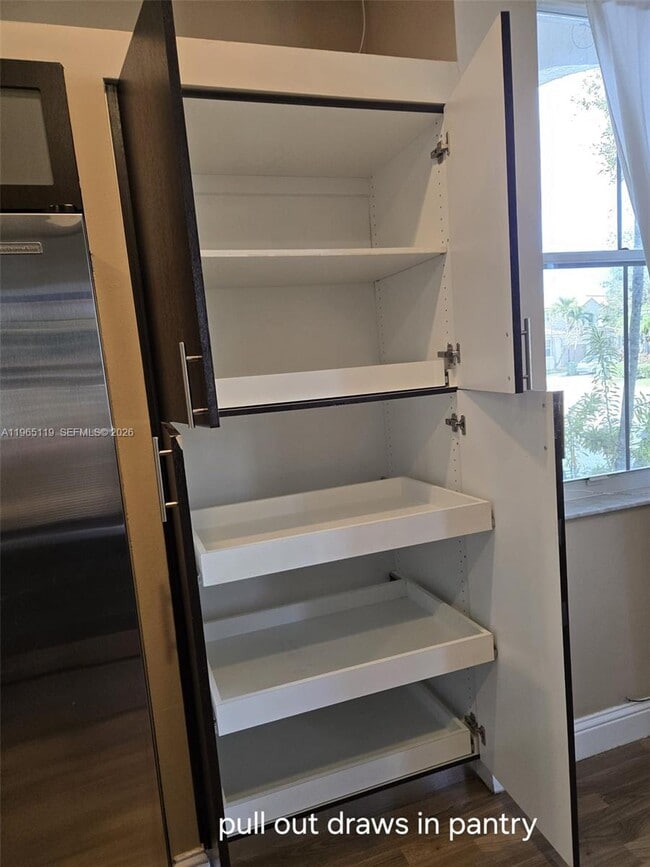 Building Photo - 821 NW 130th Ave