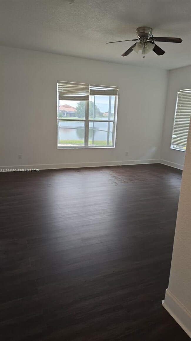 Building Photo - 2802 Quiet Water Trail