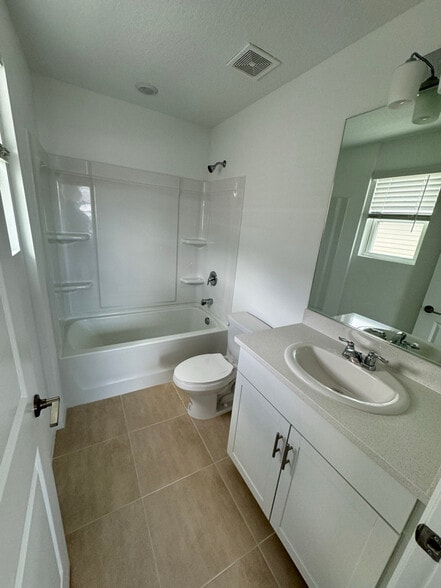 Building Photo - 6167 Whetstone Ct