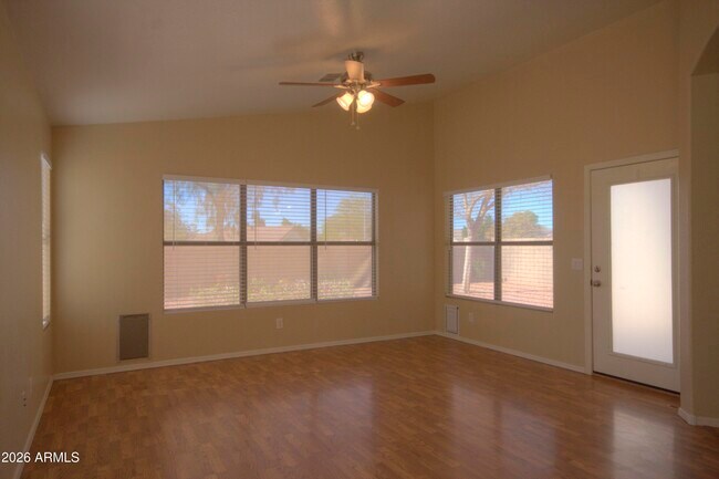 Building Photo - 20732 N 100th Ln