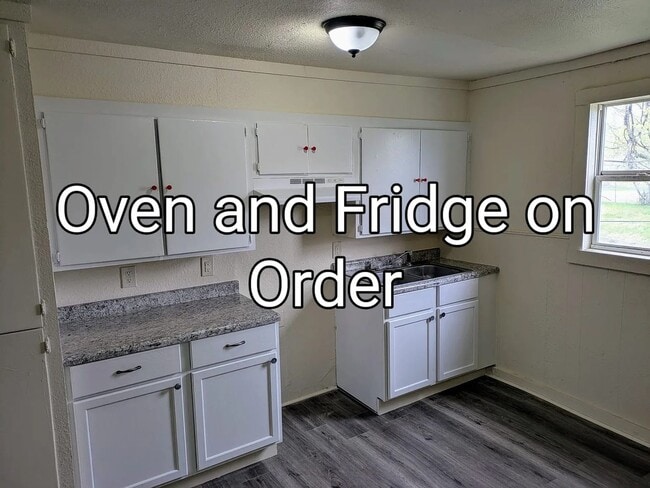 Building Photo - Affordable 3BR Rental