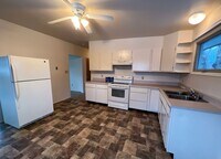 Building Photo - 302-308 N 11th Ave