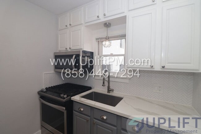 Building Photo - 4747 35th St