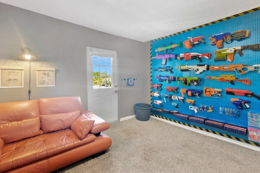 Building Photo - 1679 Tampa Rd