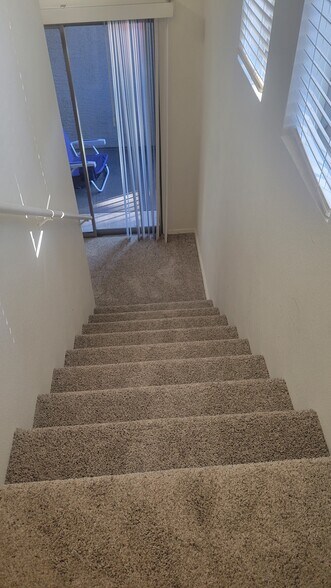 Building Photo - 2401 E Rio Salado Pky