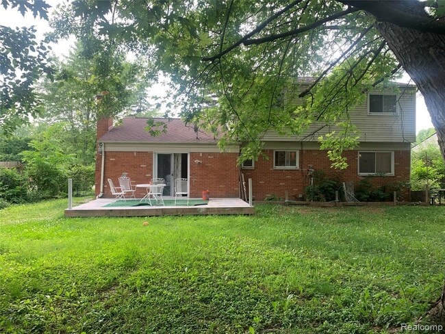 Building Photo - 3955 Helen Ave