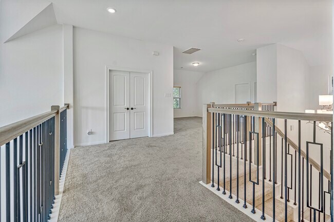 Building Photo - 17702 Sea Rosemary Ct