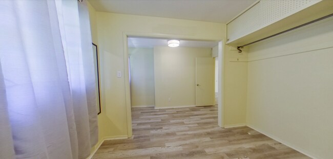 Building Photo - 3D Tour Available! West Side Home + Sunroom + Attached Garage + Pets Welcome + Washer & Dryer!  A...