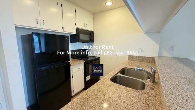Building Photo - Condo - 1 Bedroom / 1 Bath - Long Beach