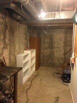 Building Photo - 842 Belmont Dr