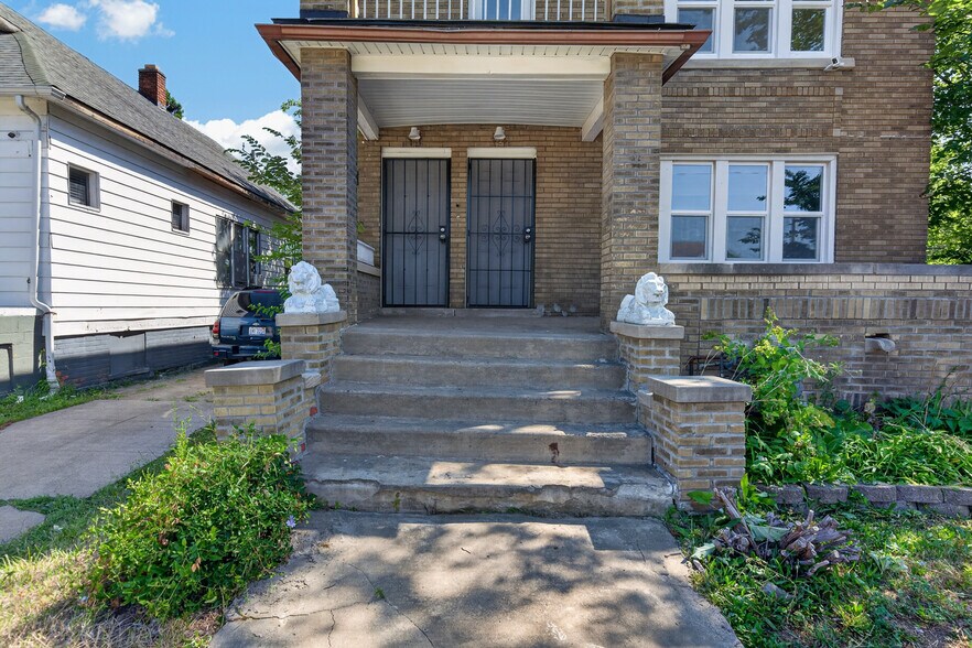 Building Photo - 4812 Chalmers St