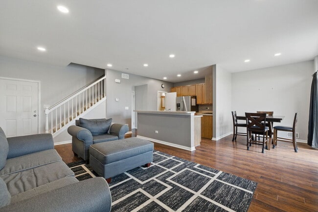 Building Photo - 15340 Kenmare Cir