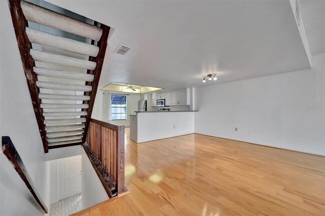 Building Photo - 745 Pinellas Bayway S