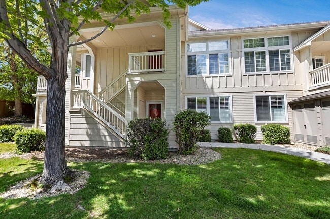 Building Photo - Luxury Condo in SE Boise's most desirable master planned community-Surprise Valley